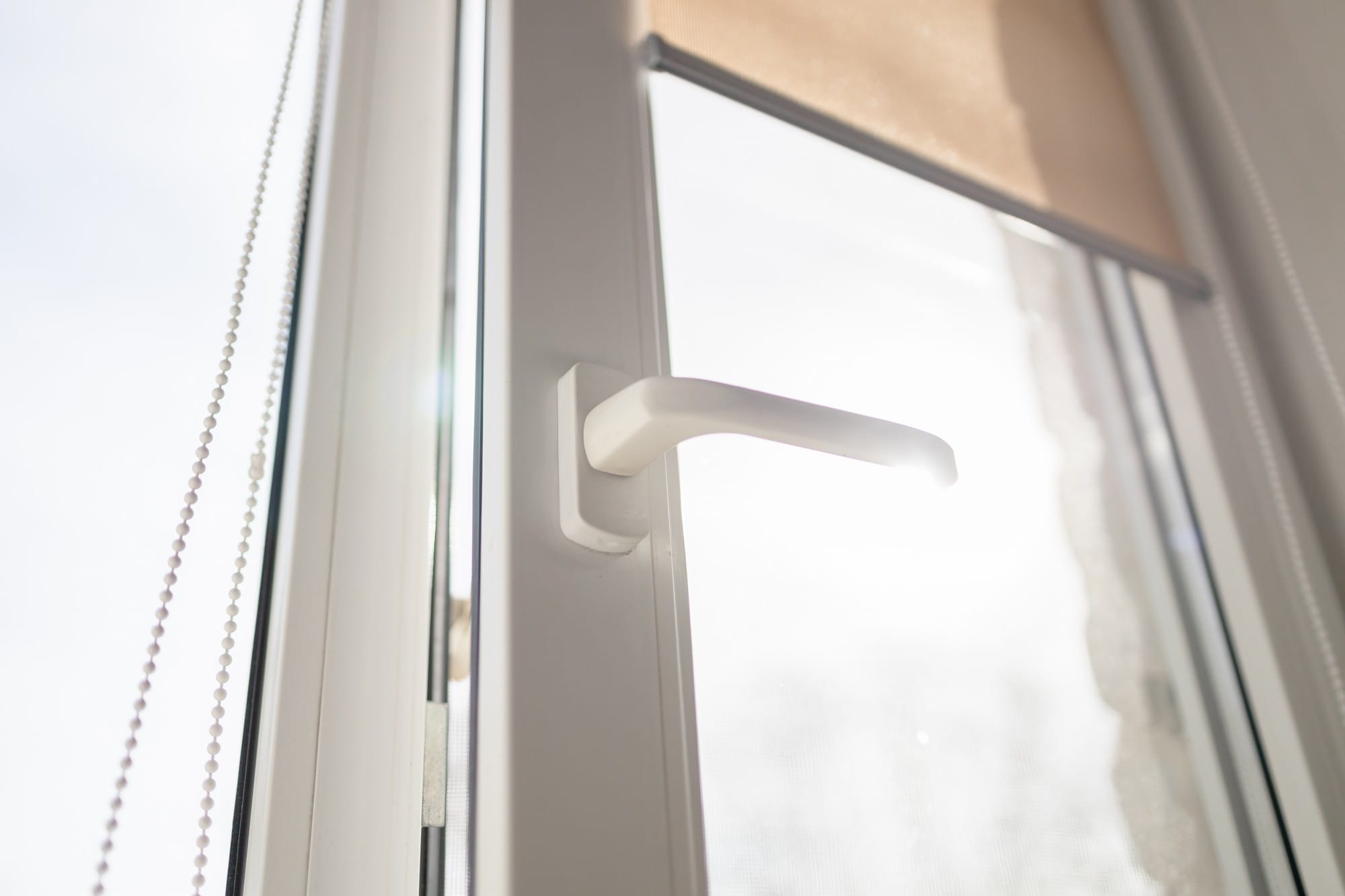 How to Detect Failed Seals Before Misting Appears | RPS Double Glazing ...